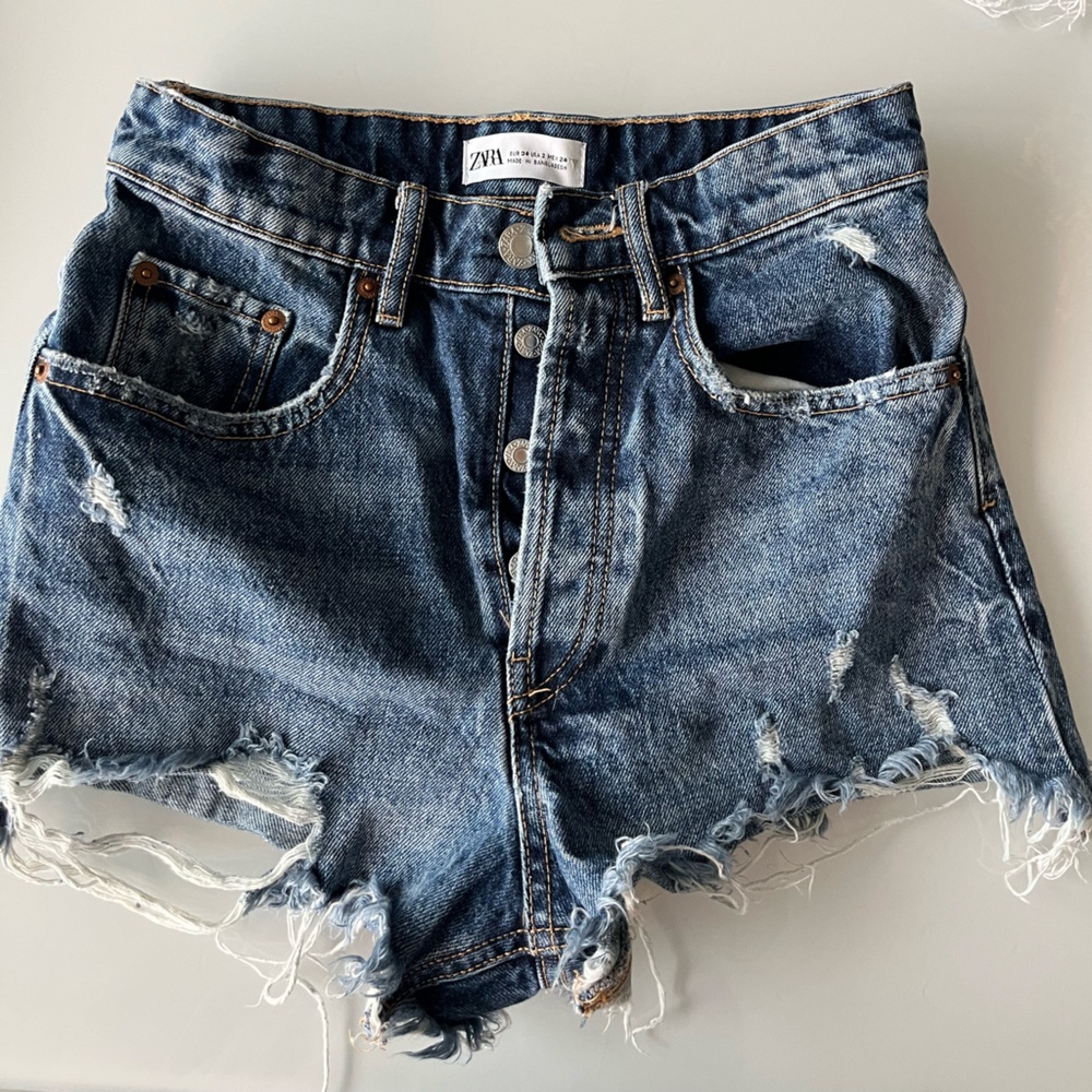 Zara denim shorts size 2